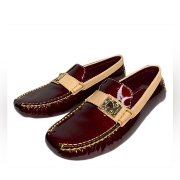 ♥️ Authentic Louis Vuitton Loafer patent shoes 37 - Picture 1 of 16